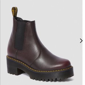 Dr. Martens/ROMETTY VINTAGE CHELSEA BOOTS/burgundy